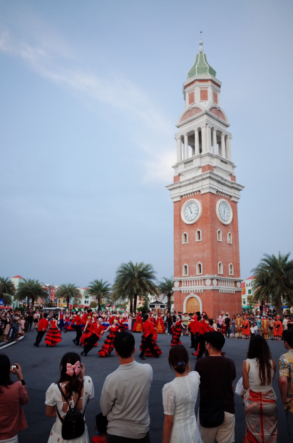 Tham quan Grand World Phú Quốc ( thành phố không ngủ )